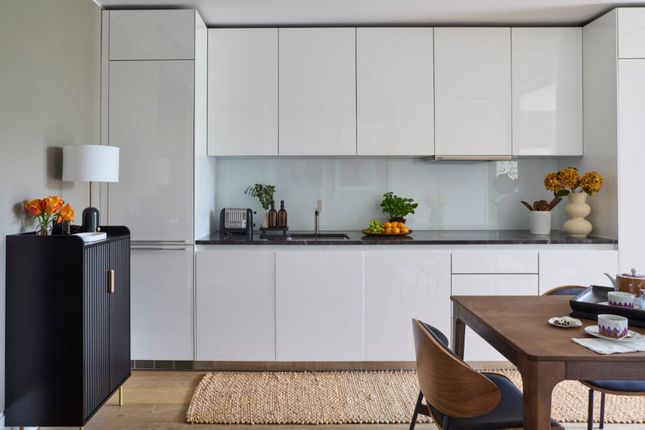 11, Hollandgreen Place, London photo 3