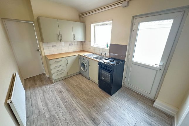 18, St. Davids Road, Ammanford photo 4