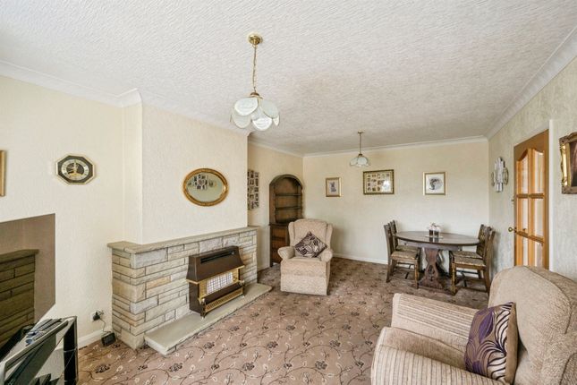 69, Jacklins Approach, Scunthorpe photo 3