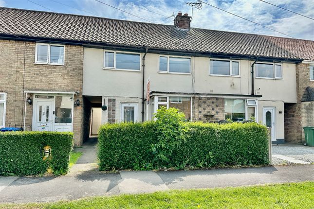 Thumbnail Terraced house for sale in Saffrondale, Anlaby, Hull