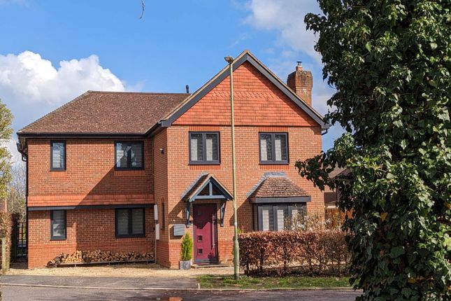 Thumbnail Detached house for sale in Weedon Close, Cholsey
