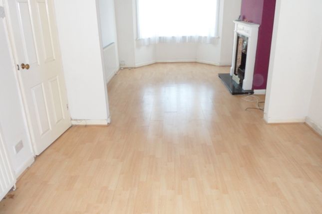 55, Balfour Road, Chatham photo 4