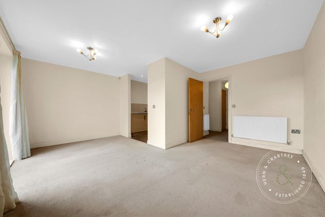 10 Clive Hall Court, Clive Road, Cardiff photo 4