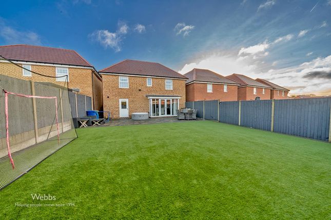 © Webbs Estate Agents © (33 Of 158).Jpg