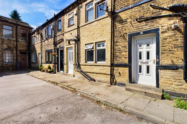Thumbnail Terraced house for sale in Warburton Place, Bradford