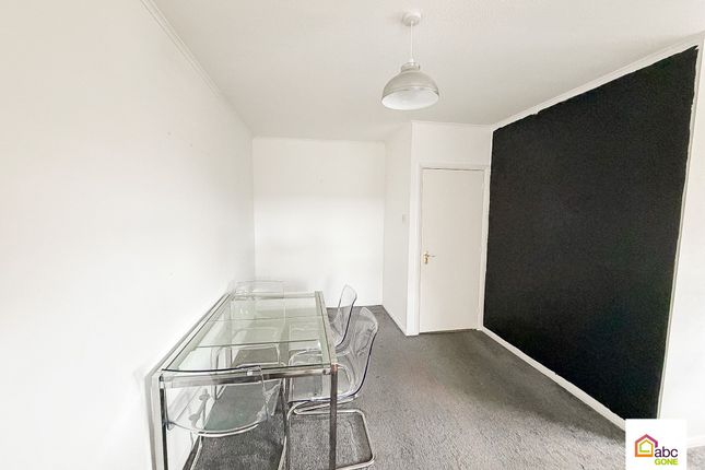 27 Tilbury Road, London photo 3