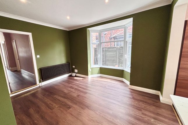 652, Holderness Road, HULL photo 4