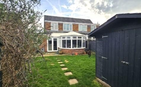 Property for sale in Milton Drive, Newport Pagnell