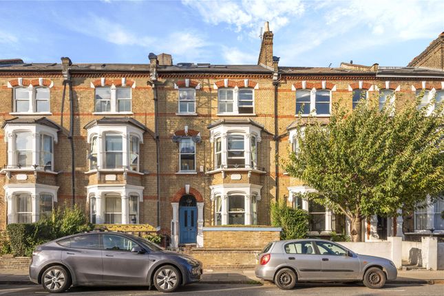 Property for sale in Mercers Road, Upper Holloway
