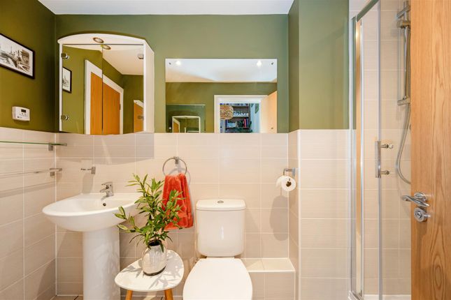 6 the Retreat, Stein Road, Emsworth photo 4