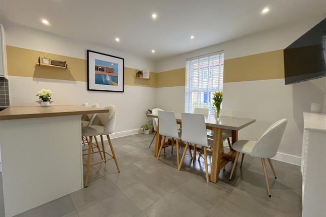 56, Oldridge Road, Weymouth photo 4