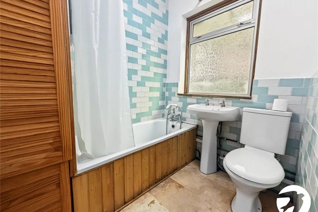 3, Chelsfield Lane, Kent photo 4
