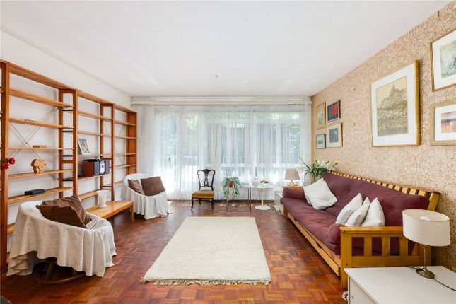 Flat 10, Lansdowne,, Carlton Drive, London photo 2