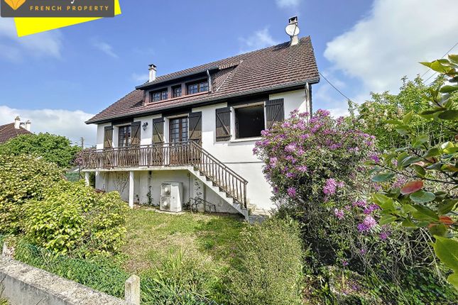 Thumbnail Villa for sale in Gavray-Sur-Sienne, Basse-Normandie, 50450, France
