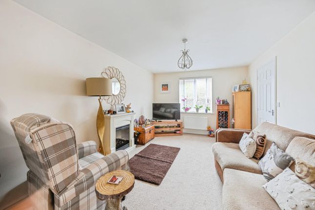 15, Bagnall Way, Rugeley photo 4