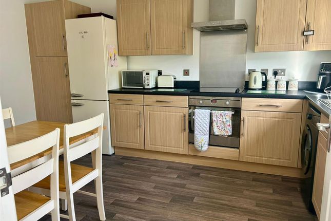 19, Willoughby Way, Hayle photo 3