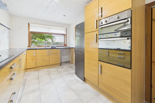 34, Baird Drive, Erskine photo 4