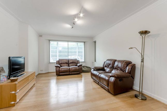 Thumbnail Flat for sale in Kingswood Court, West Hampstead, London