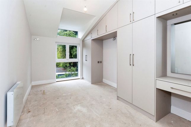 End terrace house for sale in Shoppenhangers Road, Maidenhead, Berkshire