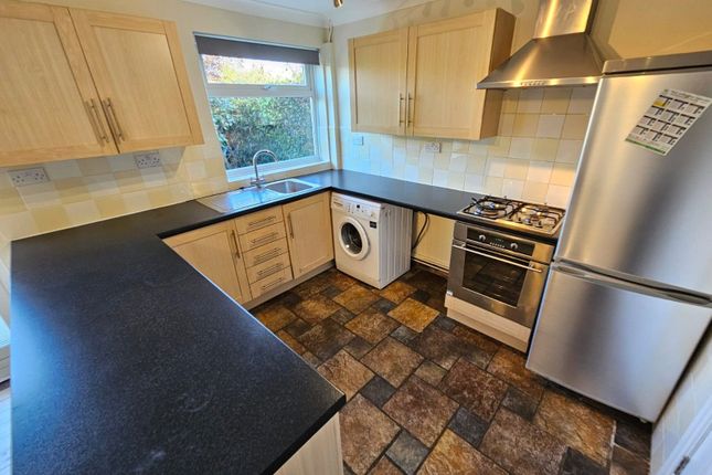 99, Eltham Road, Nottingham photo 4