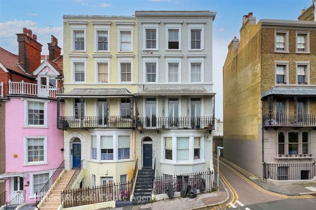 Flat for sale in Albion Hill, Ramsgate