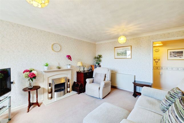 38, St Marys Court, Southbourne photo 2