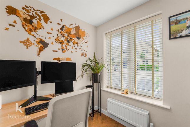 15, Dawson Drive, Cliviger photo 4