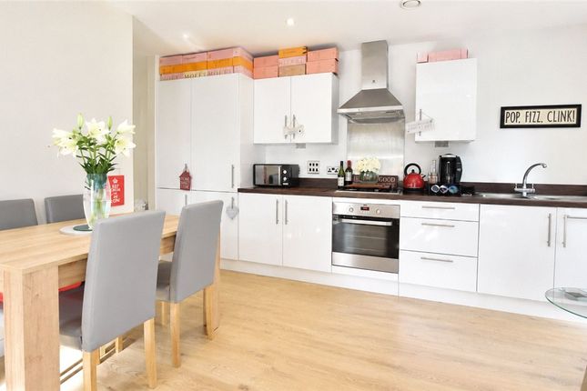 Flat 3, Pinnacle House,, Ridge Place, Kent photo 2
