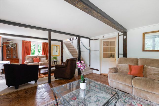 Pierceys,, Northend, Buckinghamshire photo 4