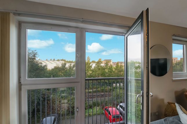 2/1, 3 Barrland Court, Glasgow photo 4