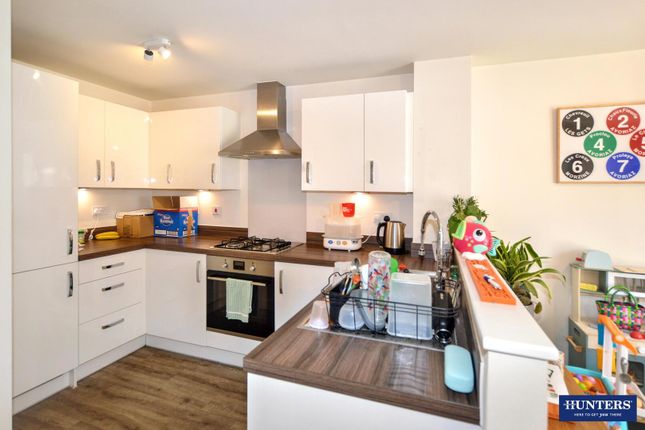 23, Admiral Close, Wigston photo 2