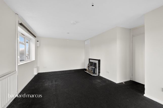 85, Field Road, Feltham photo 4