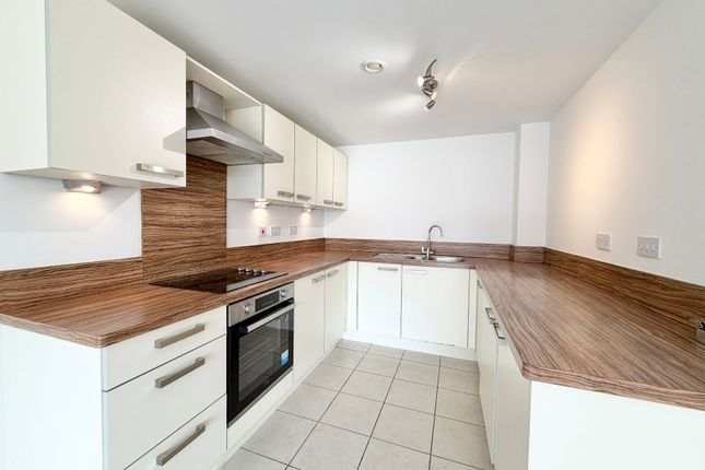 Apartment, 69, The Silk Mill, Elland photo 4