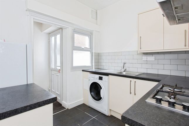 29, Stanley Road, Newmarket photo 4