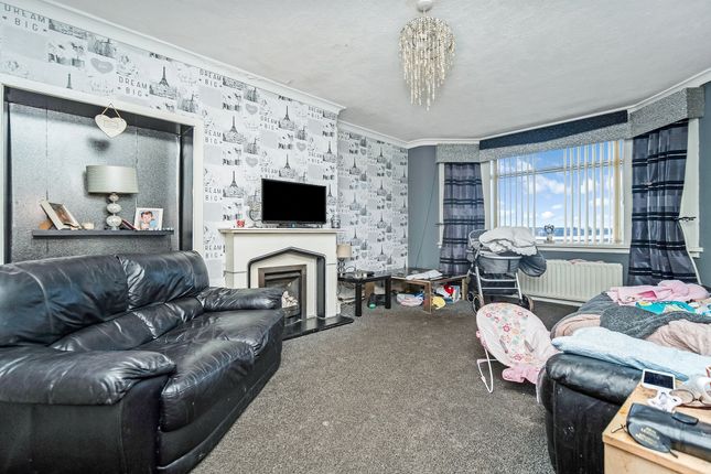 Flat for sale in Almswall Road, Kilwinning