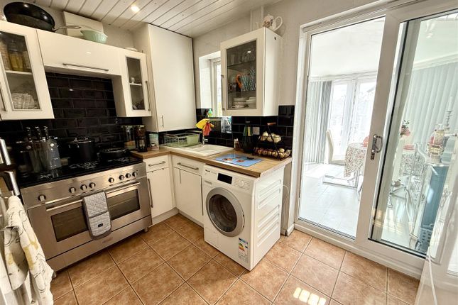 71, Coulport Close, Liverpool photo 4