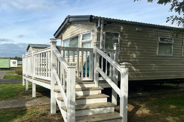 Holiday Home, ABI Oakley, London Road, Clacton on Sea photo 2