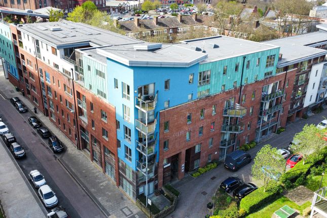 Flat for sale in Crown &amp; Anchor House, Sweetman Place, Bristol