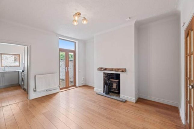17, Eastford Road, Warrington photo 5