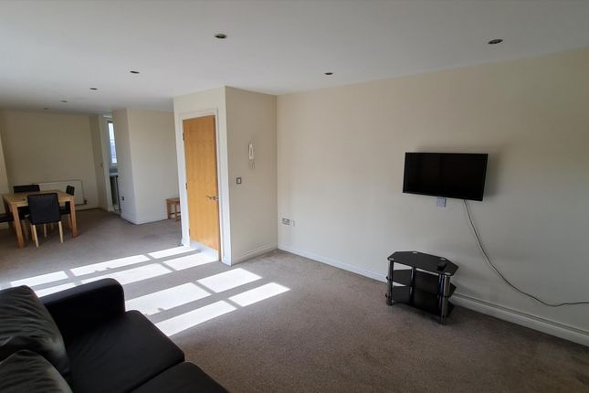 Flat 1, Watkin Road, LEICESTER LE2, LEICESTER photo 4