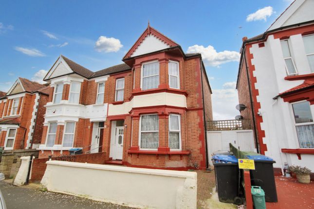 Maisonette for sale in District Road, Wembley, Middlesex