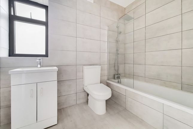 Studio for sale in Dollis Hill Lane, Cricklewood, Dollis Hill, London