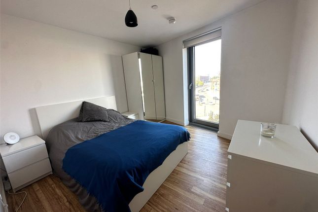 Apartment 202, 19, Plaza Boulevard, Merseyside photo 5