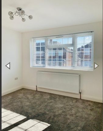 Thumbnail Detached house to rent in Fleet Road, Dartford