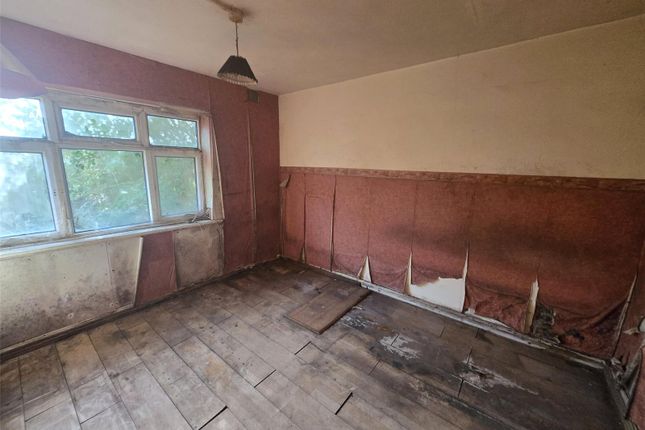 122, Blandford Road, West Midlands photo 3