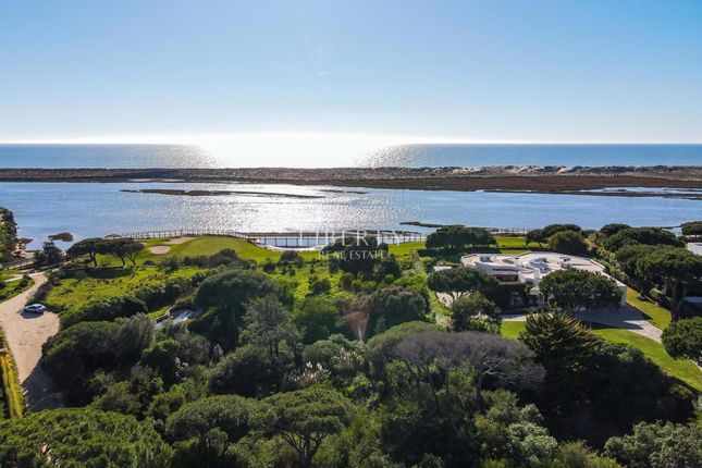 Land for sale in Quinta Do Lago, Almancil, Algarve