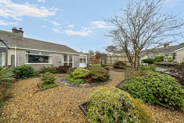 3-bed bungalow on 50, Broadmead, Cornwall, £210,000