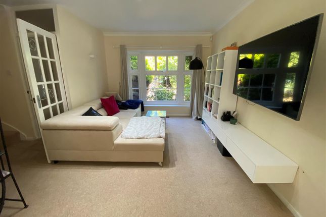 Terraced house to rent in Bittacy Hill, London