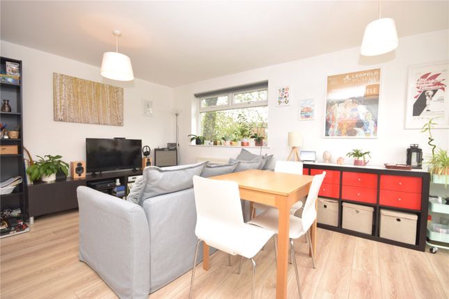 23, Wayland Approach, Leeds photo 4
