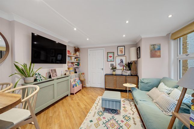 40, Meadow Road, Bromley photo 2